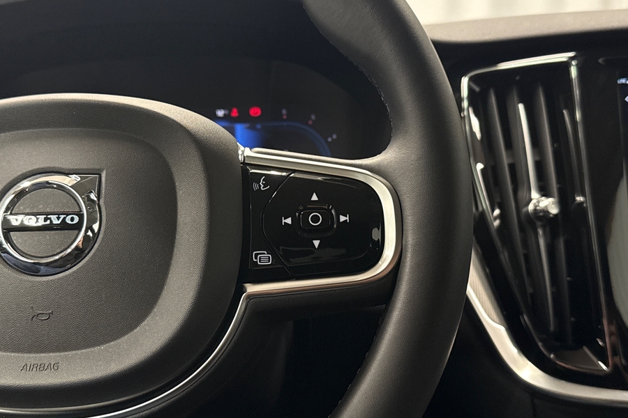 Volvo V60 Cross Country vaihtoauto