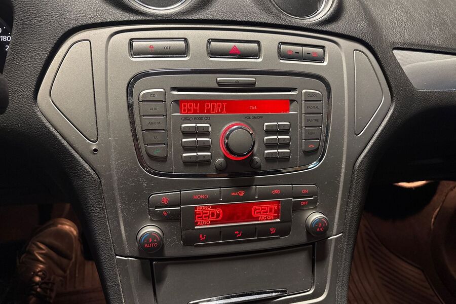 Ford Mondeo vaihtoauto