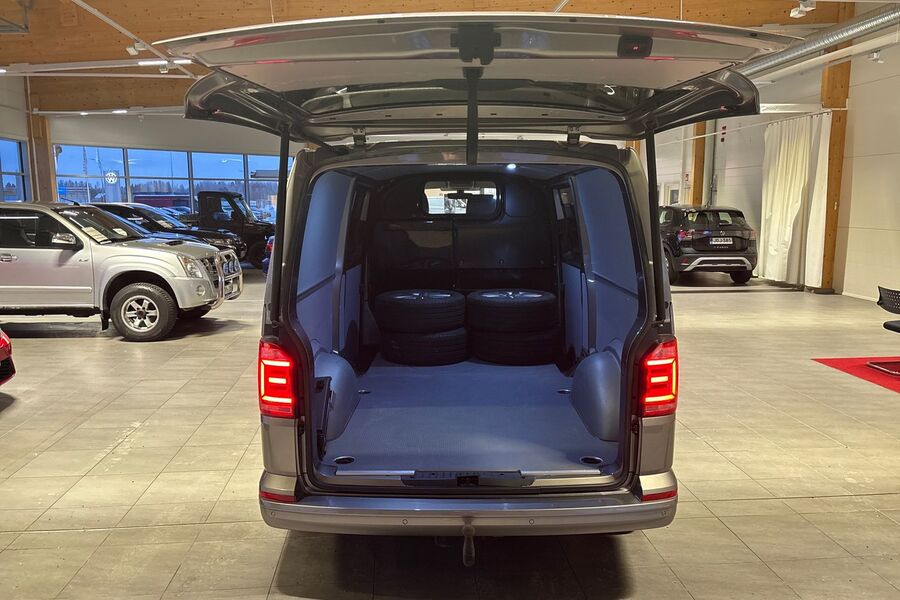 Volkswagen Transporter vaihtoauto