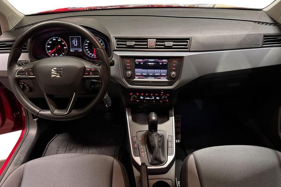 SEAT Arona vaihtoauto