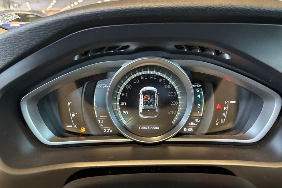 Volvo V40 vaihtoauto