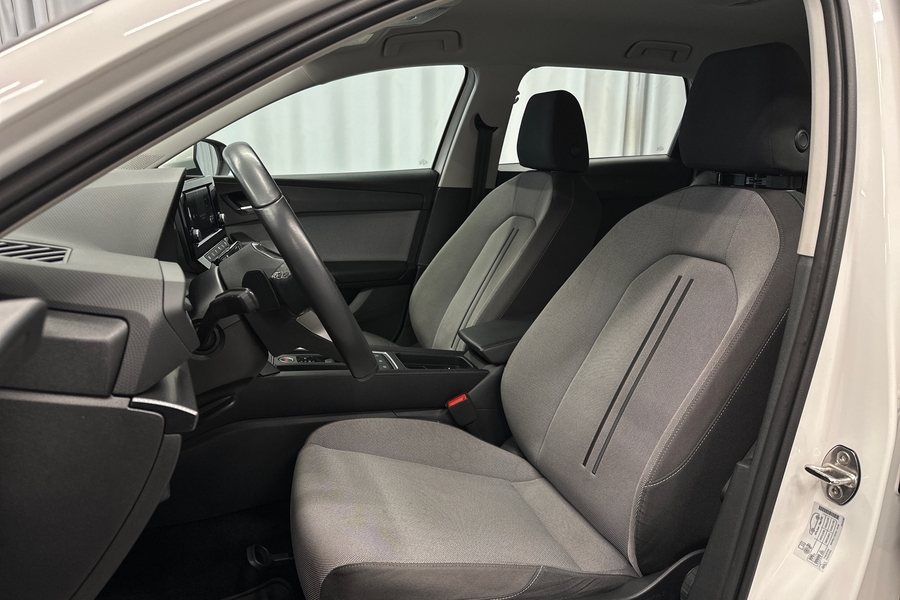 SEAT Leon Sportstourer vaihtoauto