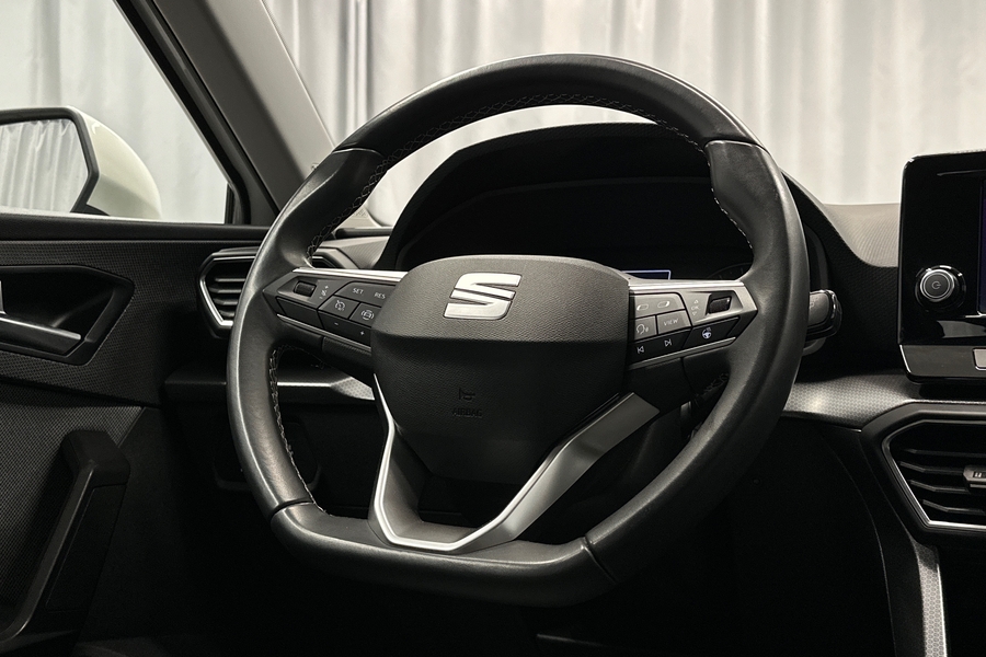 SEAT Leon Sportstourer vaihtoauto