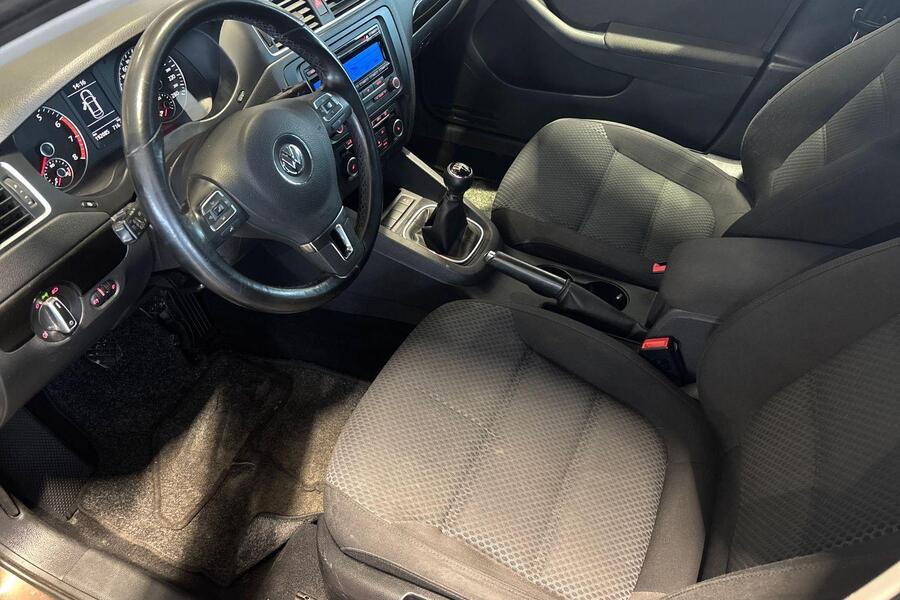 Volkswagen Jetta vaihtoauto