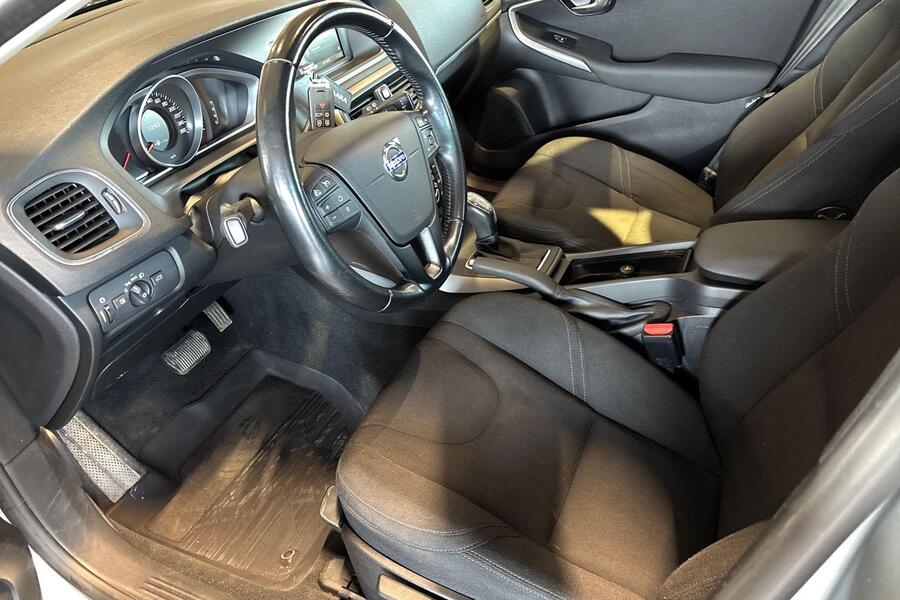 Volvo V40 vaihtoauto