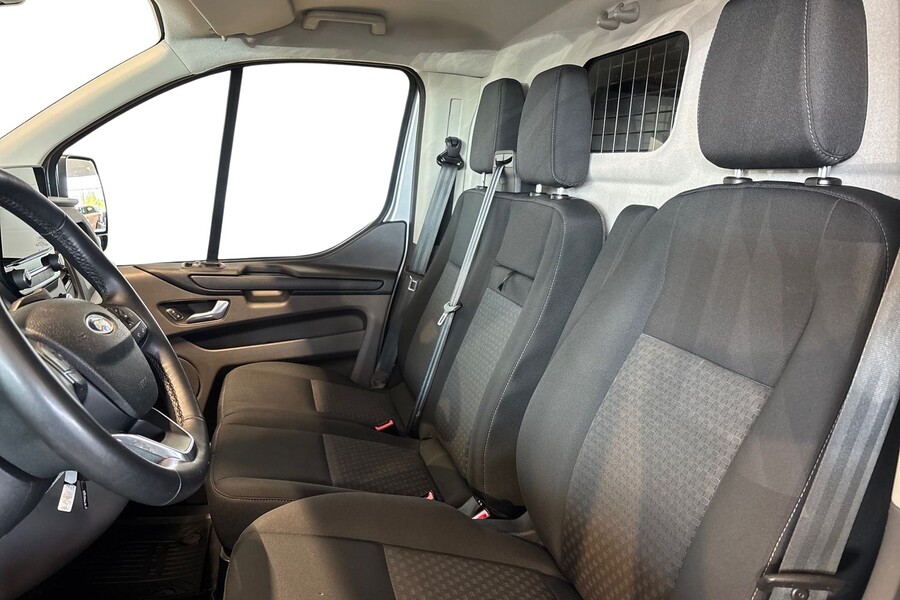 Ford Transit Custom vaihtoauto