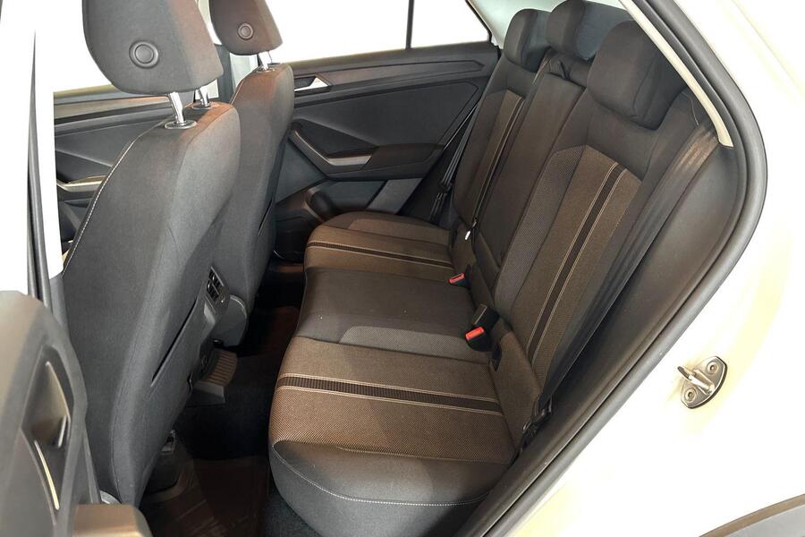 Volkswagen T-Roc vaihtoauto