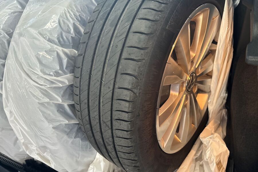 Volkswagen Golf Sportsvan vaihtoauto