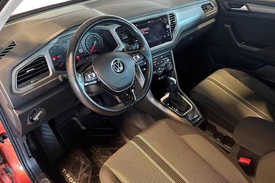 Volkswagen T-Roc vaihtoauto