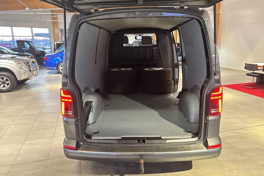 Volkswagen Transporter vaihtoauto