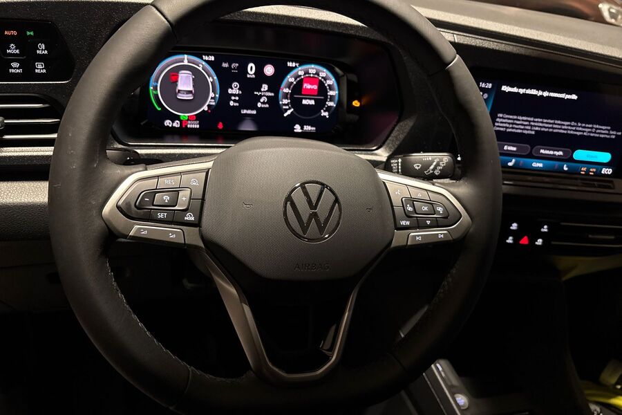 Volkswagen Caddy Maxi vaihtoauto