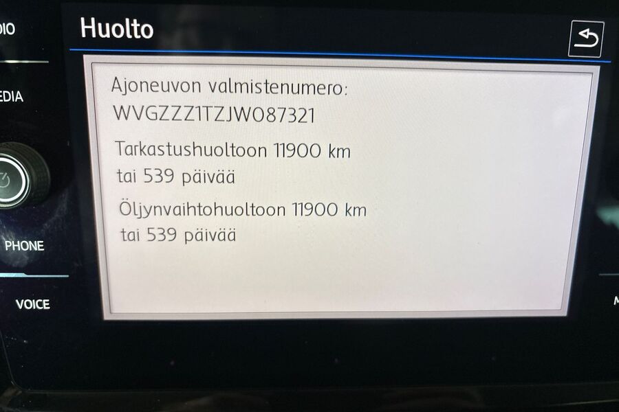 Volkswagen Touran vaihtoauto