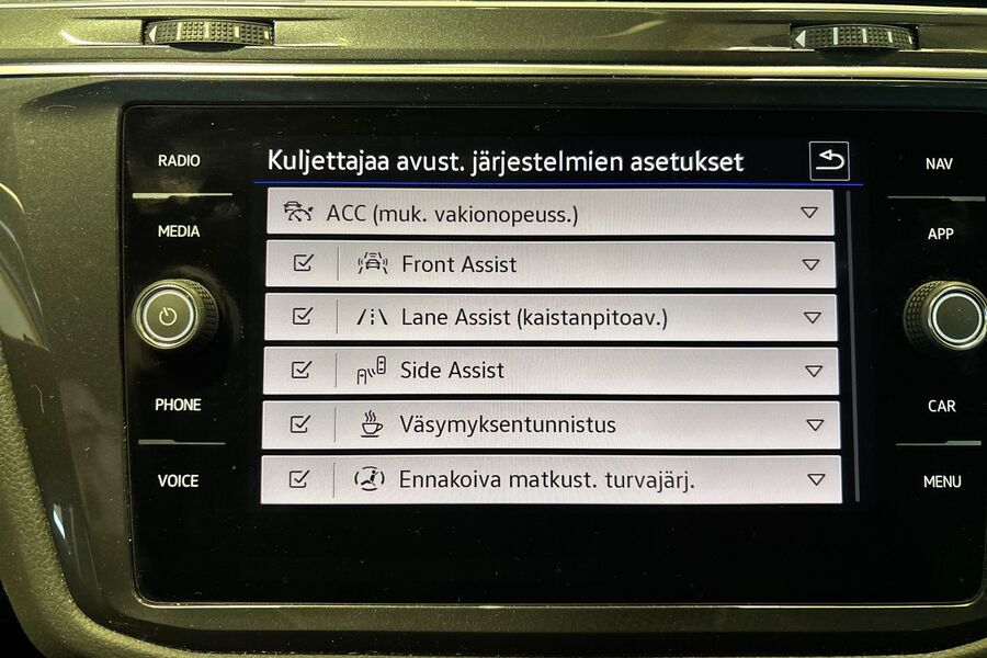 Volkswagen Tiguan vaihtoauto