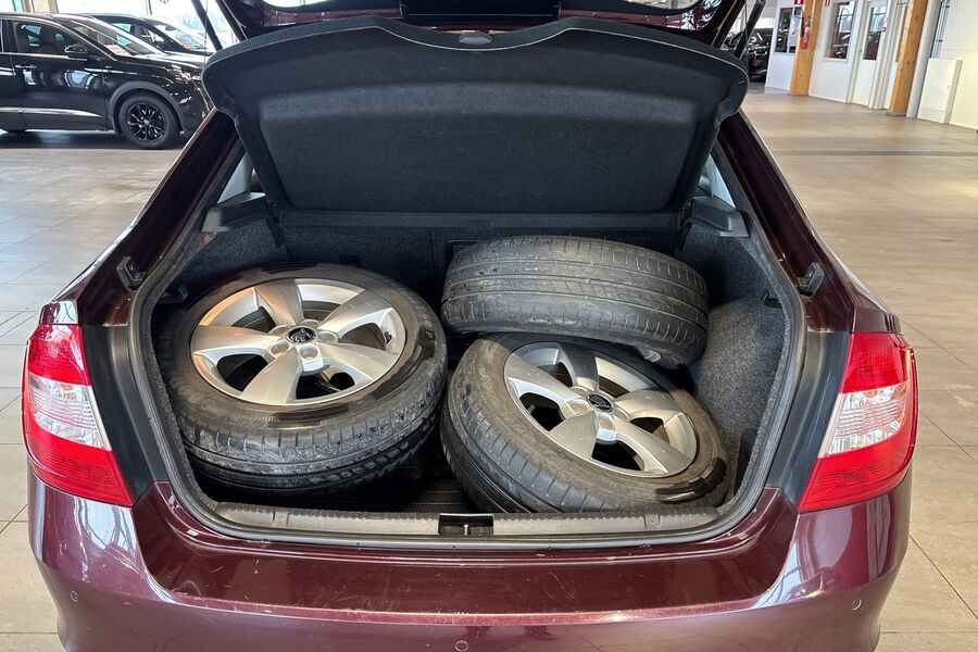 Skoda Rapid vaihtoauto