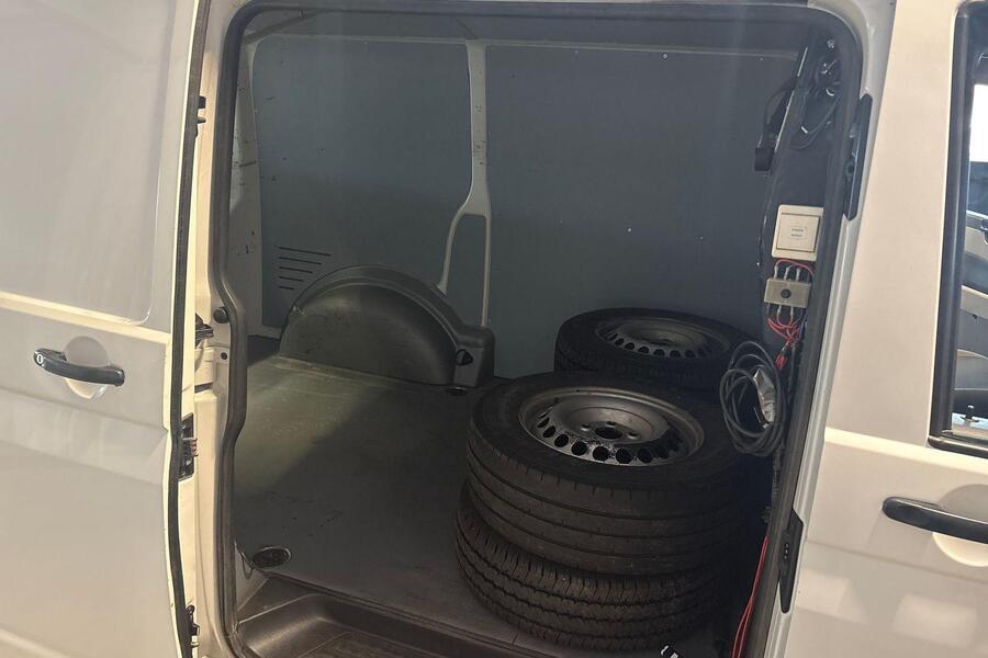 Volkswagen Transporter vaihtoauto