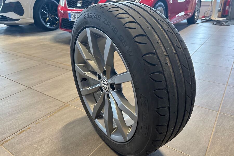 Volkswagen Passat vaihtoauto