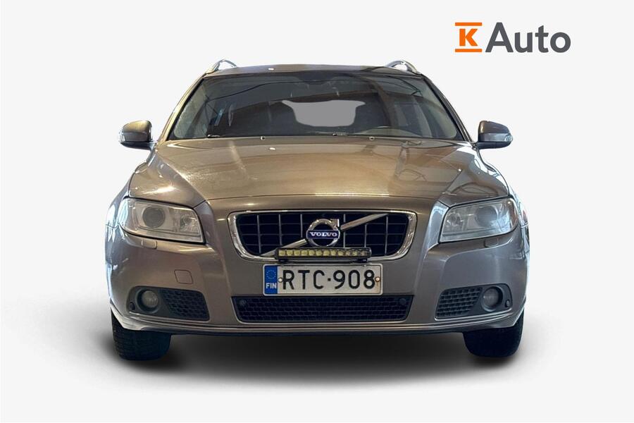 Volvo V70 vaihtoauto