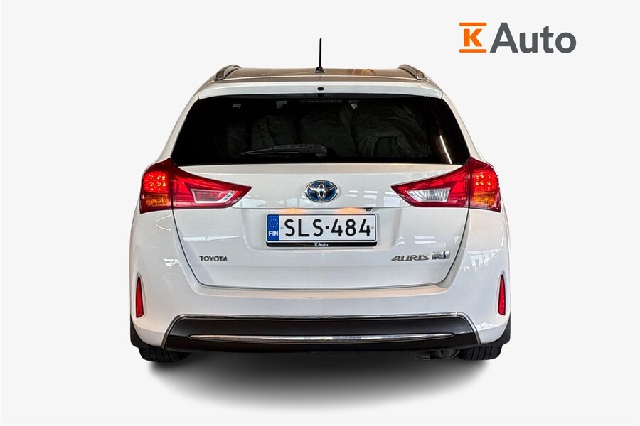 Toyota Auris vaihtoauto