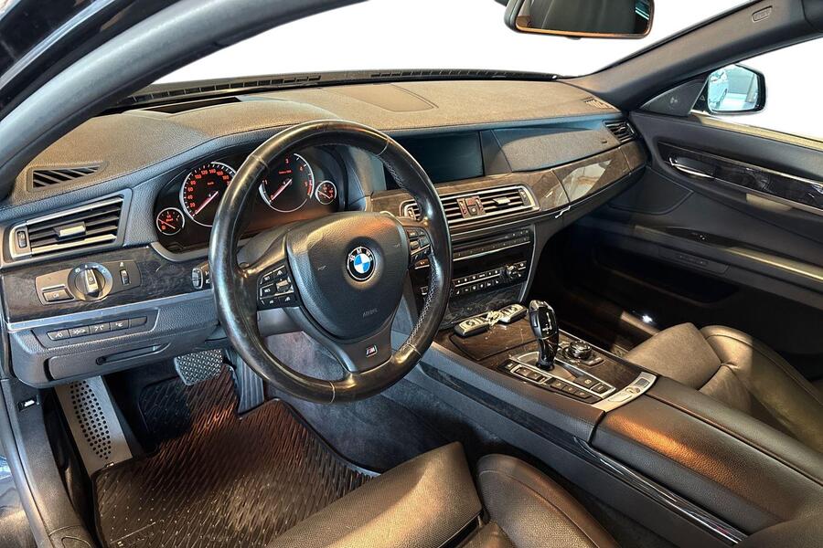 BMW 740 vaihtoauto