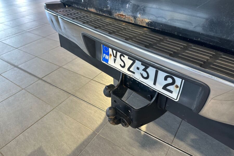 Toyota Hilux vaihtoauto