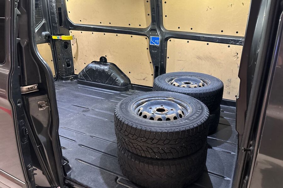 Ford Transit Custom vaihtoauto