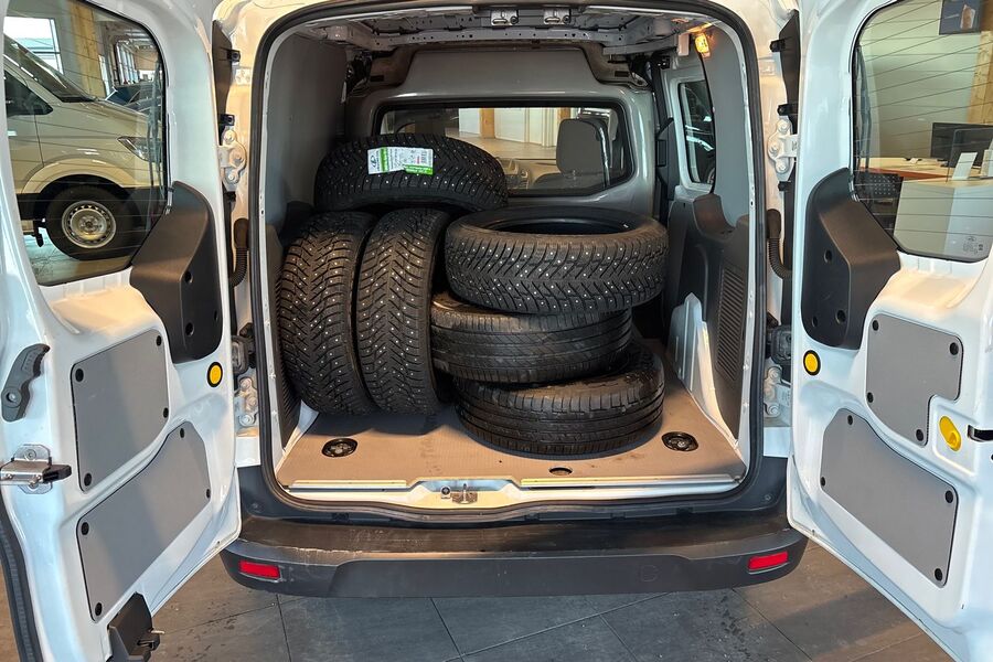 Ford Transit Connect vaihtoauto