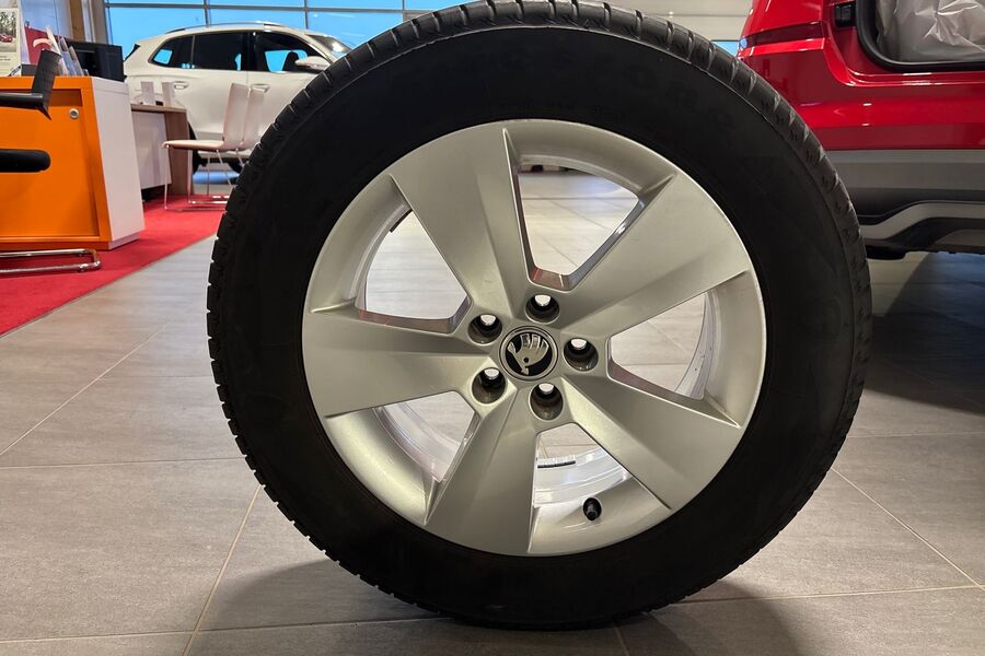 Skoda Kamiq vaihtoauto