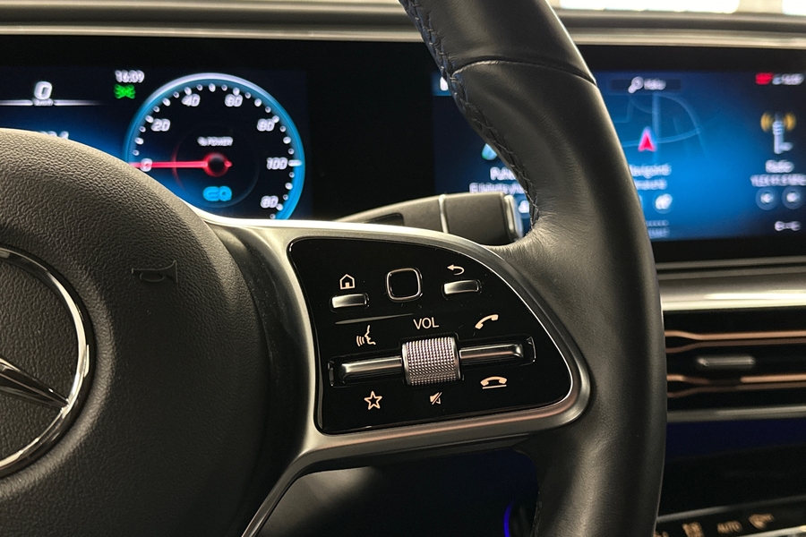 Mercedes-Benz EQC vaihtoauto