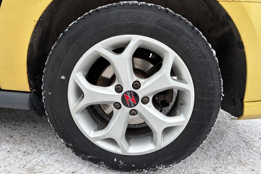 Ford Grand Tourneo Connect vaihtoauto