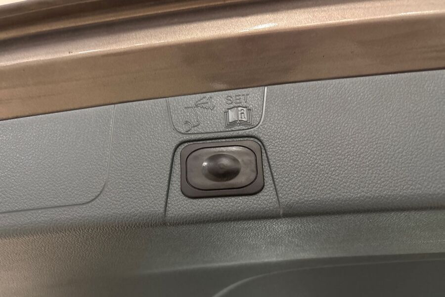 Ford C-MAX vaihtoauto