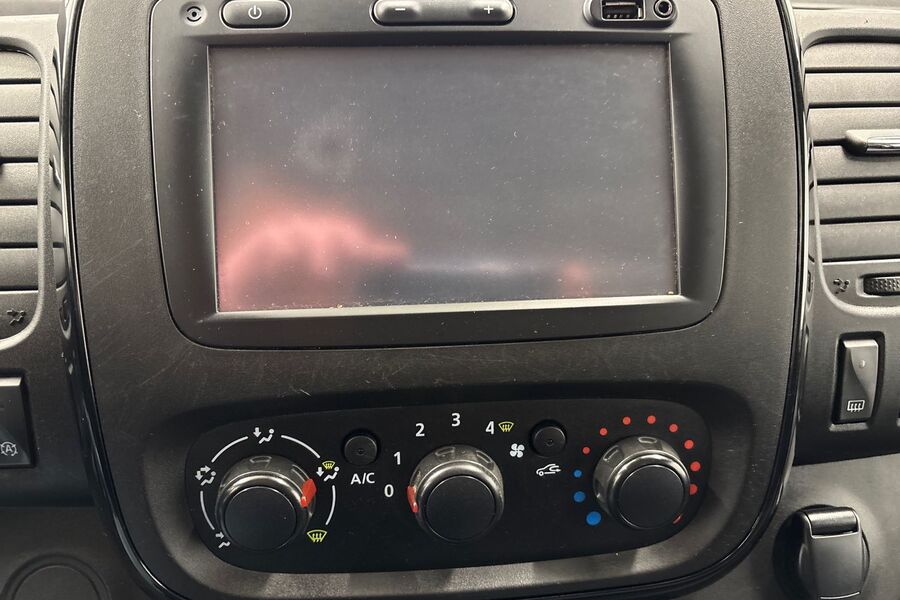 Opel Vivaro vaihtoauto