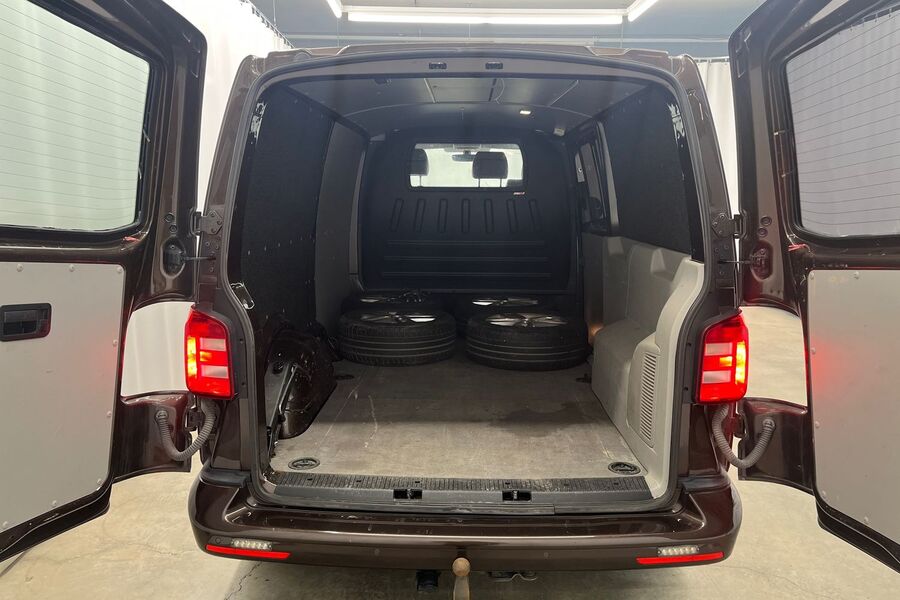 Volkswagen Transporter vaihtoauto