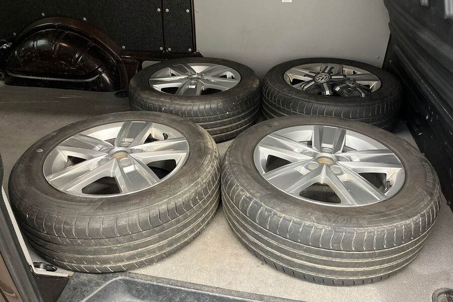 Volkswagen Transporter vaihtoauto