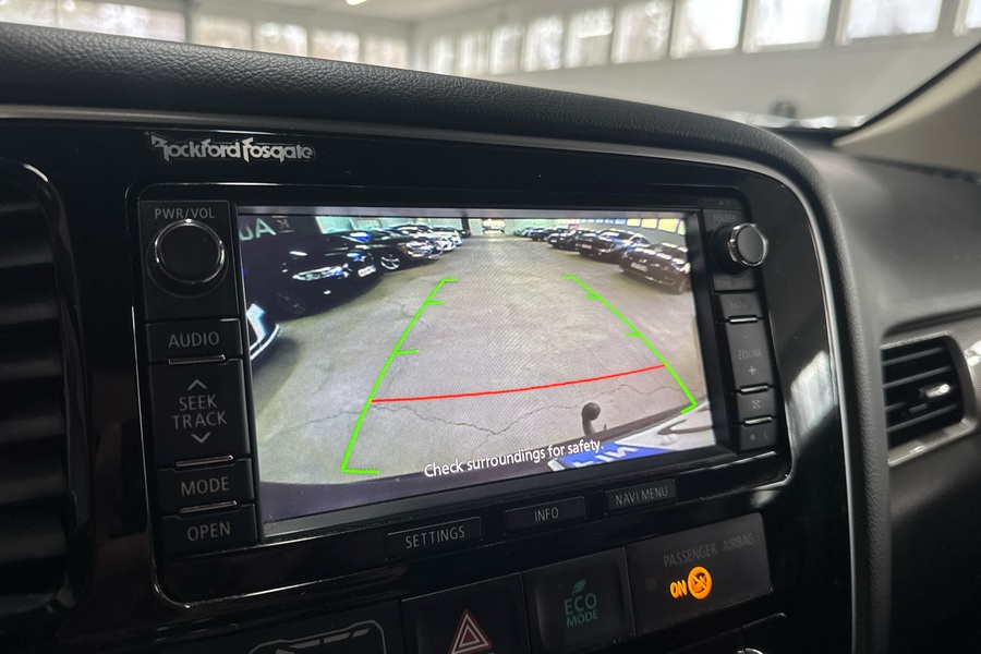 Mitsubishi Outlander PHEV vaihtoauto