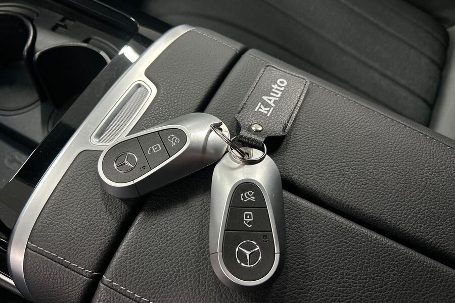 Mercedes-Benz EQE vaihtoauto