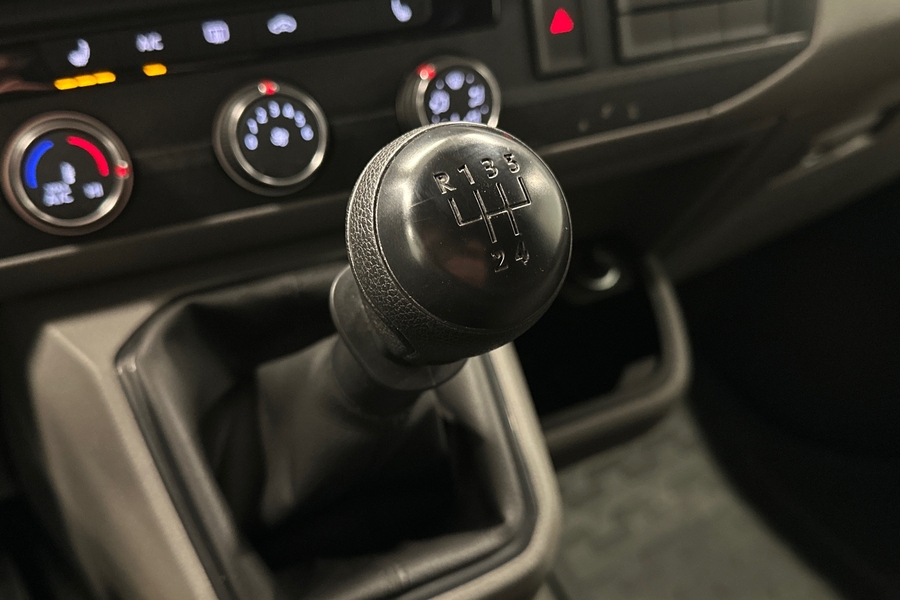 Volkswagen Transporter vaihtoauto