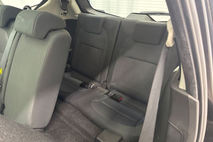 Nissan Qashqai+2 vaihtoauto