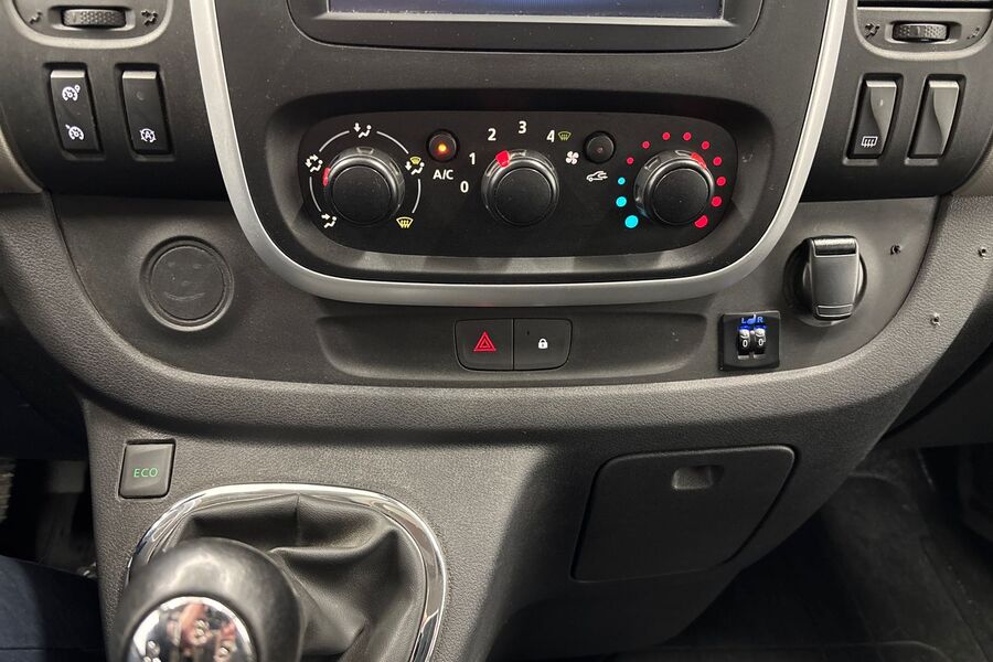 Nissan NV300 vaihtoauto