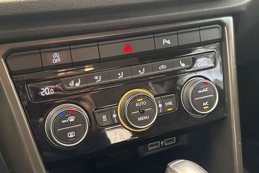 Volkswagen T-Roc vaihtoauto