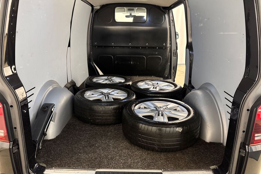 Volkswagen Transporter vaihtoauto