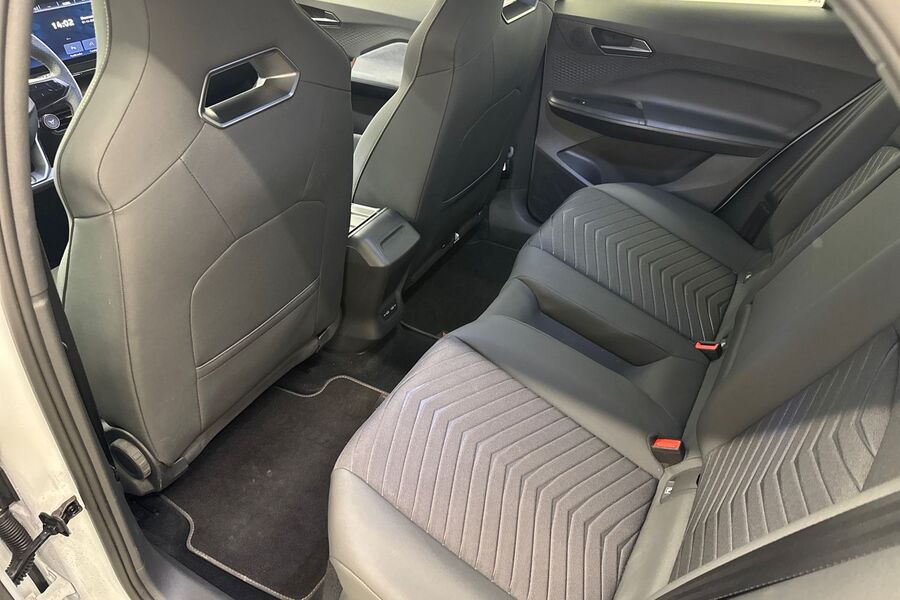 Cupra Born vaihtoauto