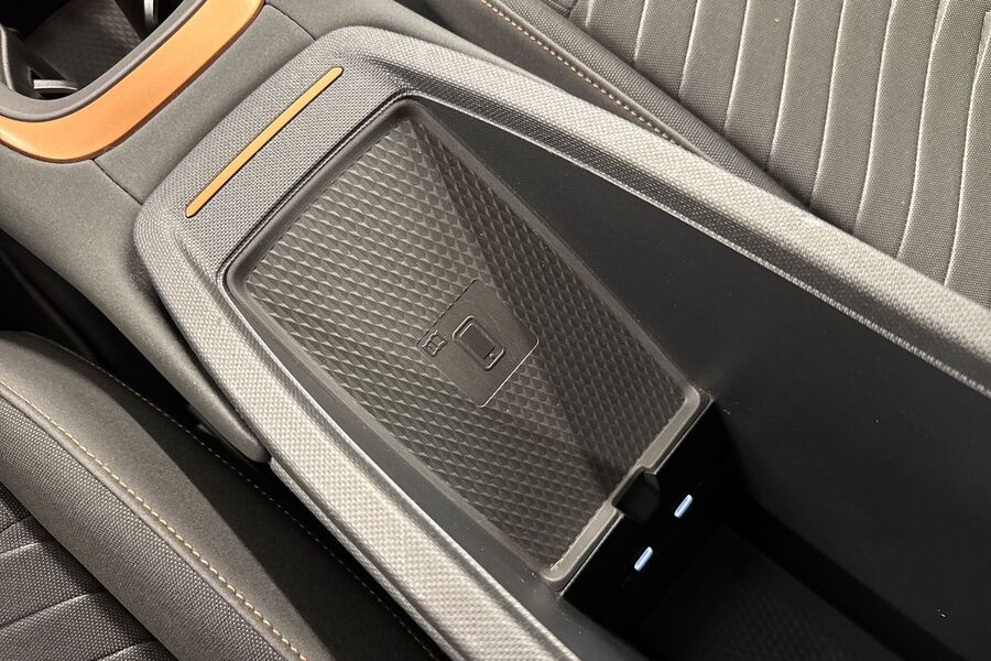 Cupra Born vaihtoauto