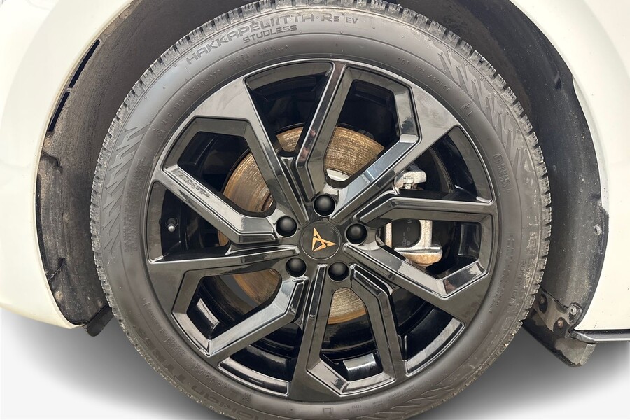 Cupra Born vaihtoauto