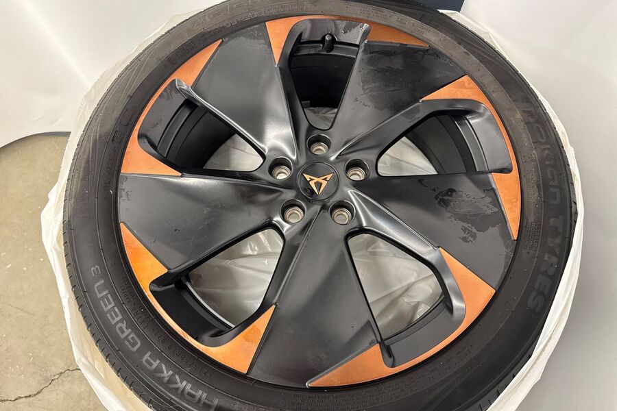 Cupra Born vaihtoauto