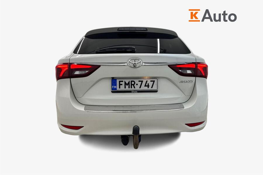 Toyota Avensis vaihtoauto