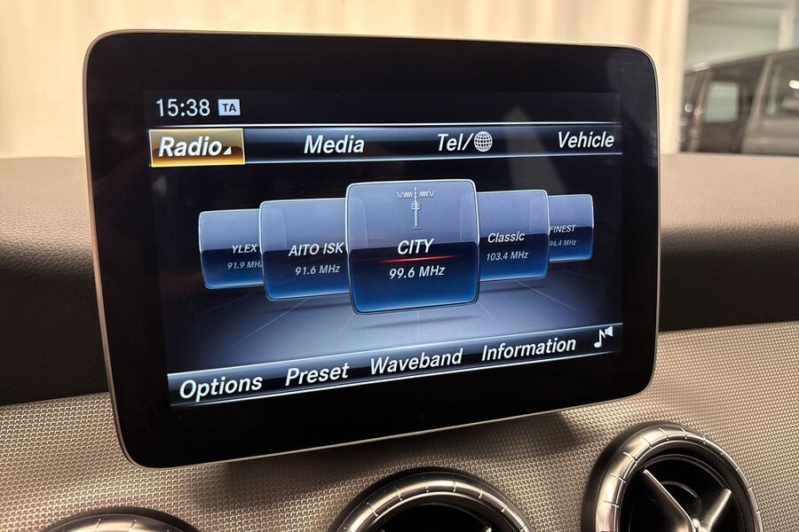 Mercedes-Benz CLA-sarja vaihtoauto