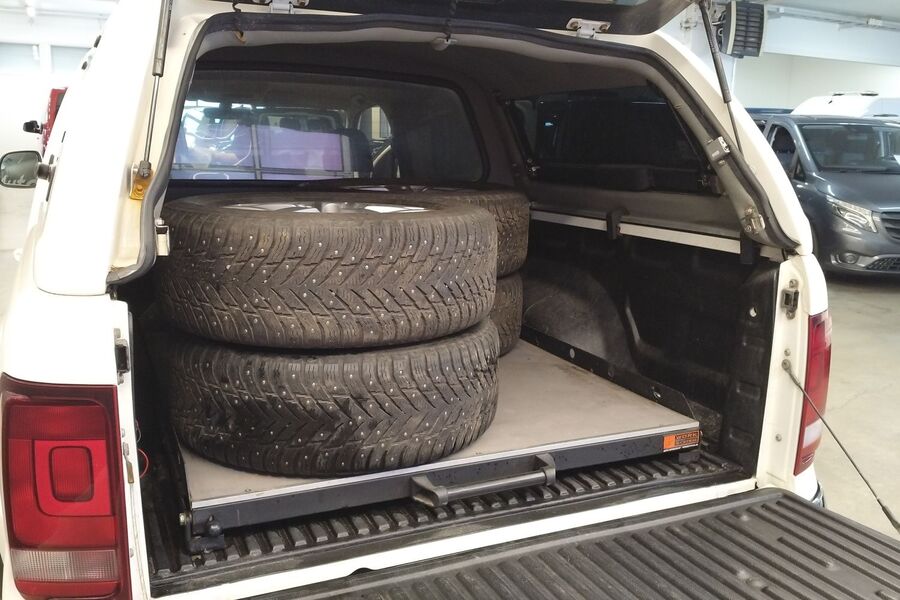 Volkswagen Amarok vaihtoauto