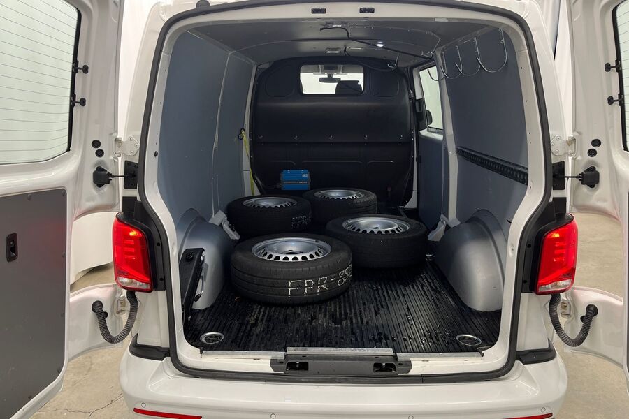 Volkswagen Transporter vaihtoauto