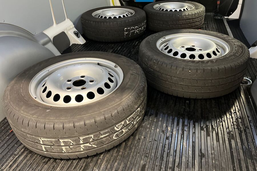 Volkswagen Transporter vaihtoauto