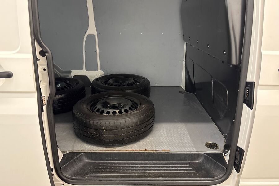 Volkswagen Transporter vaihtoauto